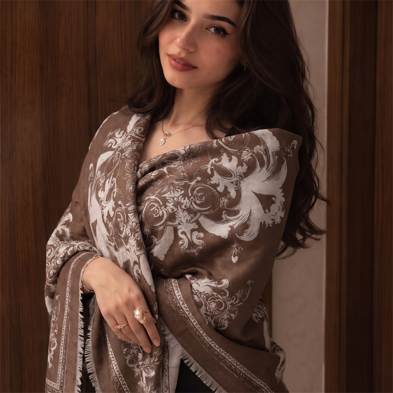 ผ้าคลุมศีรษะฮิญาบพิมพ์ลายบาโรก - Shawl Wrap Winter บทวิจารณ์และราคา