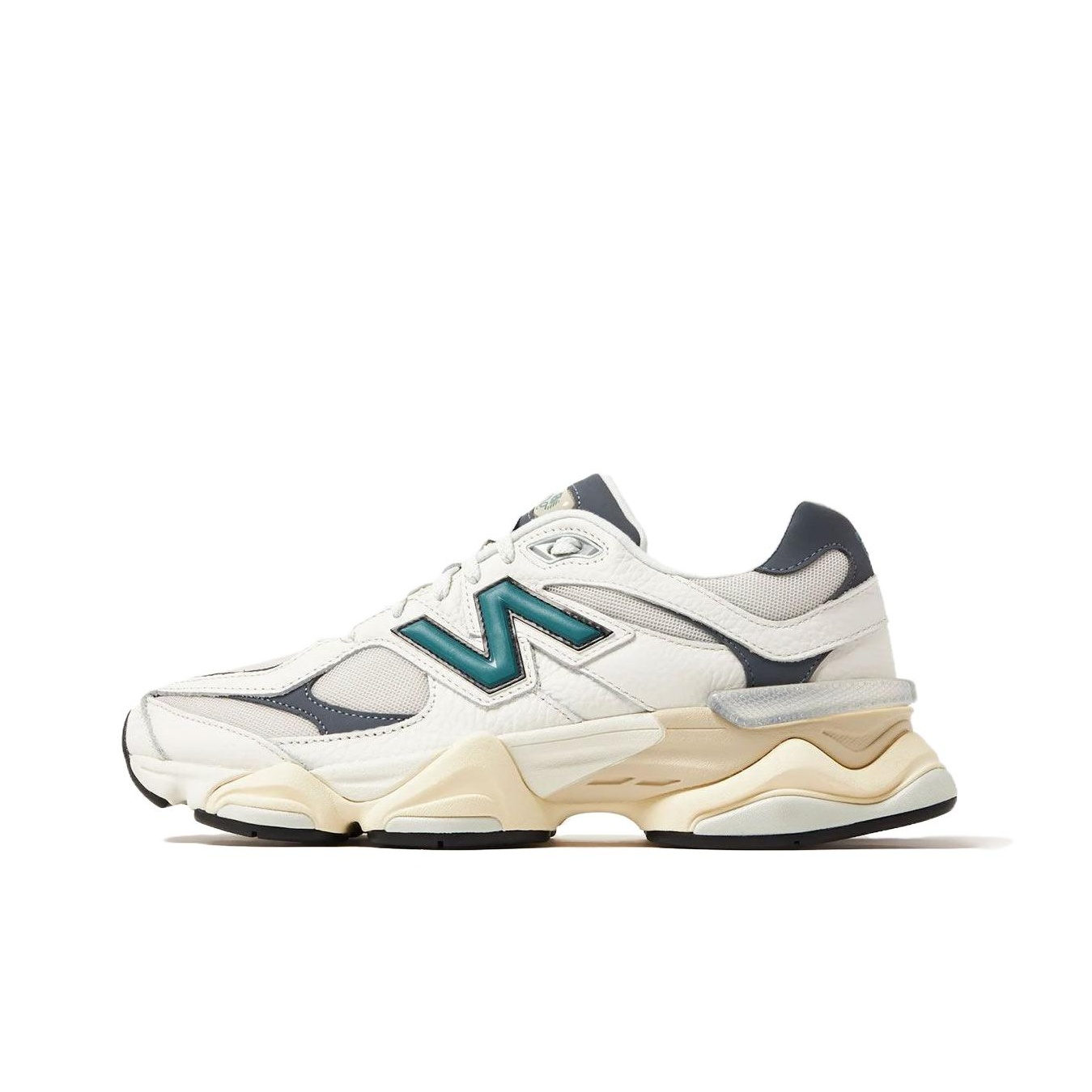 รองเท้าวิ่ง New Balance NB 906 - New Balance Shoes 9060 บทวิจารณ์และราคา