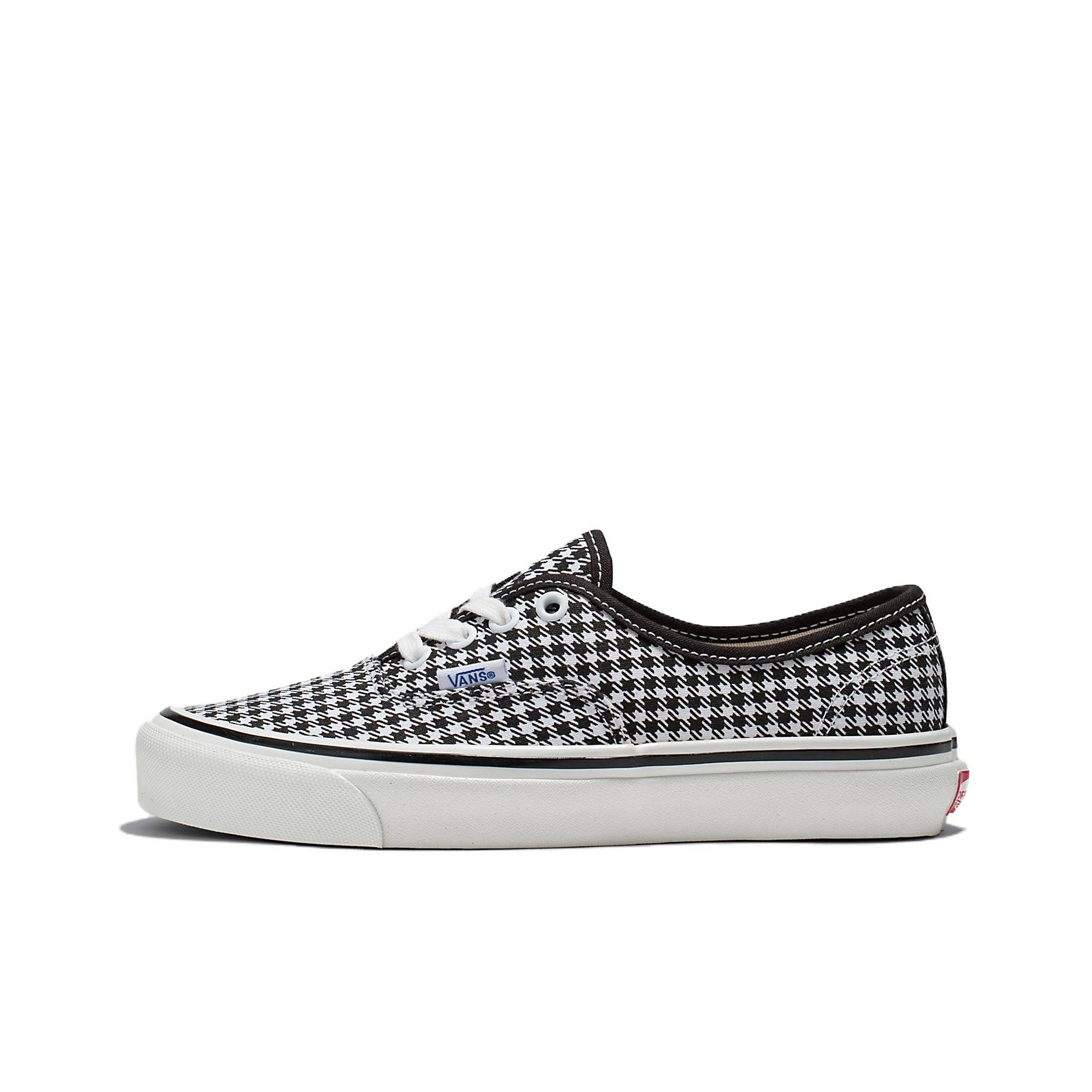 รองเท้าสเก็ตบอร์ด Vans Authent - Vans Shoes Authentic บทวิจารณ์และราคา
